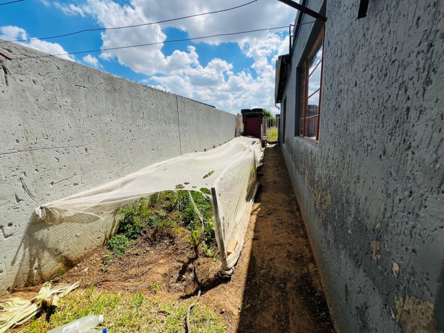 4 Bedroom Property for Sale in Bloemside 3 Free State